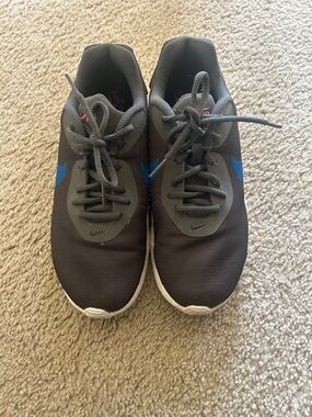 Nike Air Max Oketo Black Multicolor Women Sneakers 
Size 8